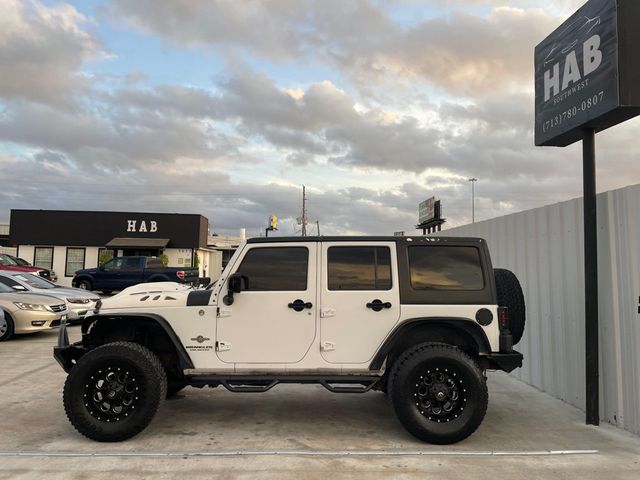 2014 Jeep Wrangler Unlimited 4WD 4dr Sport - 22980739 - 3
