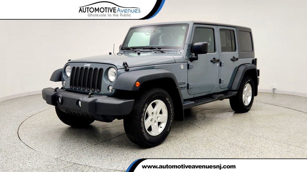 2014 Jeep Wrangler Unlimited 4WD 4dr Sport - 23018147 | Video 1