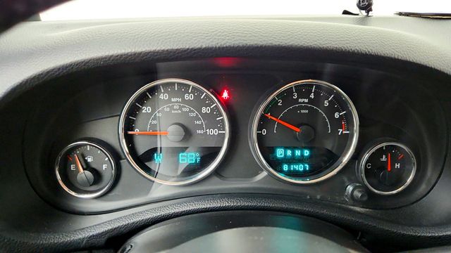 2014 Jeep Wrangler Unlimited 4WD 4dr Sport - 23018147 - 12