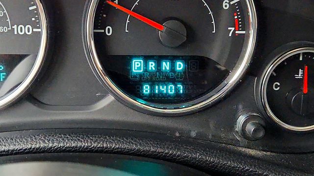 2014 Jeep Wrangler Unlimited 4WD 4dr Sport - 23018147 - 13