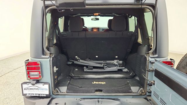 2014 Jeep Wrangler Unlimited 4WD 4dr Sport - 23018147 - 19