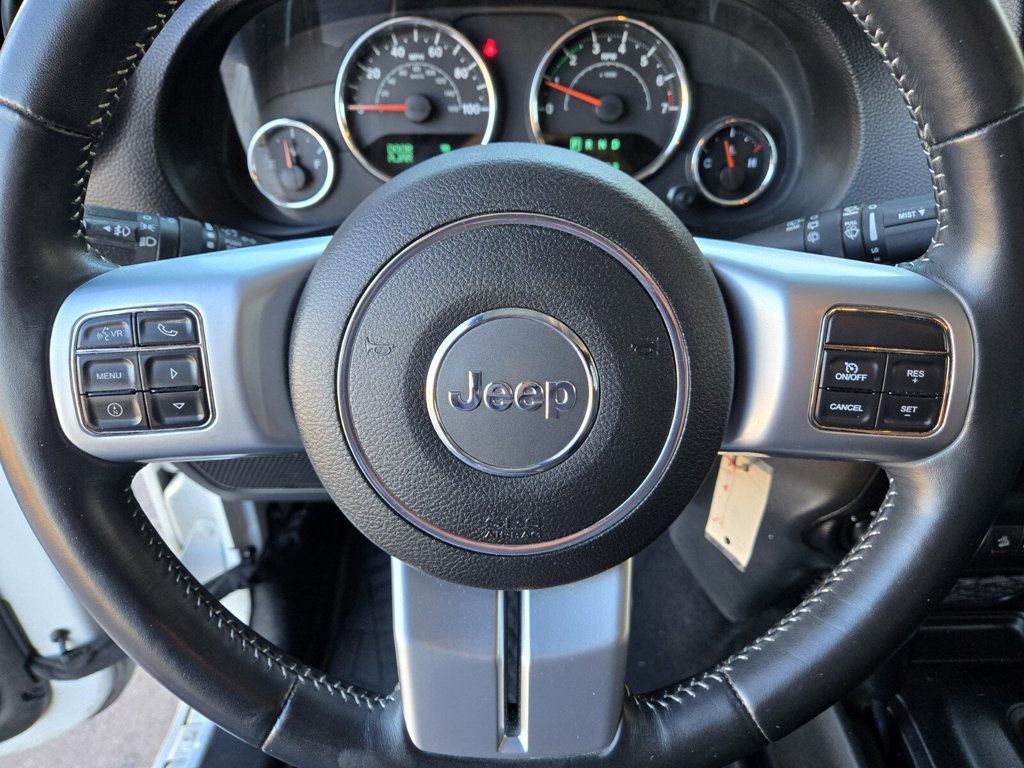 2014 Jeep Wrangler Unlimited 4WD 4dr Sport Freedom Edition - 22940643 - 15