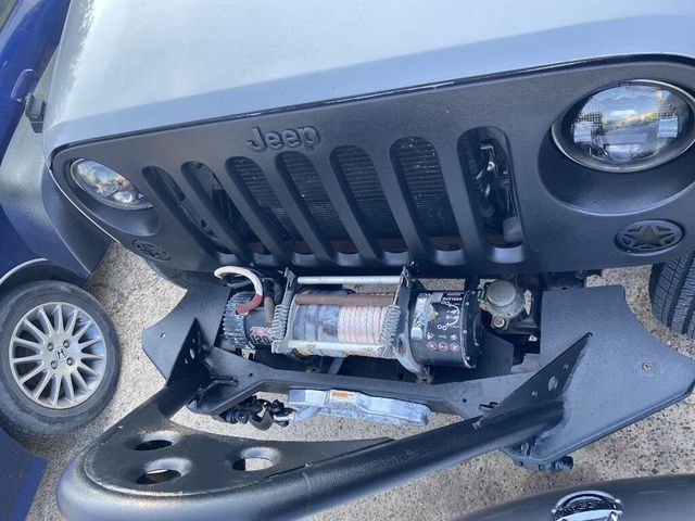 2014 Jeep Wrangler Unlimited 4WD 4dr Willys Wheeler - 22950320 - 5