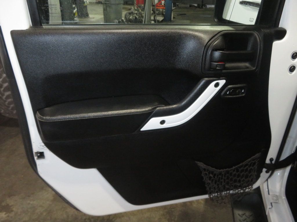 2014 Jeep Wrangler Unlimited 4X4 POLAR EDITION 4DOOR WRANGLER EXTRA CLEAN UNLIMITED LEATHER  - 23014418 - 14