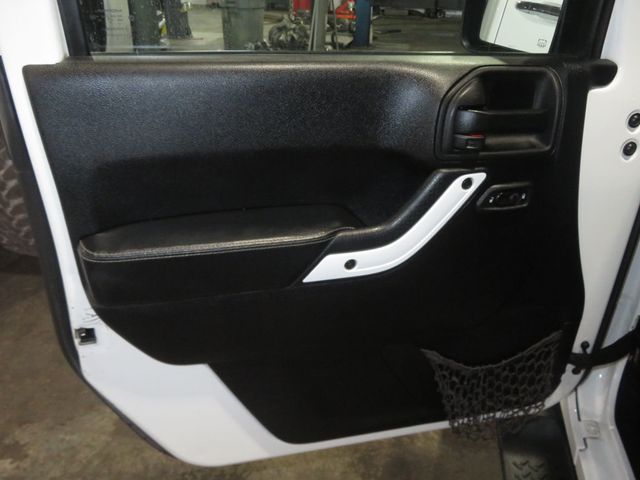 2014 Jeep Wrangler Unlimited 4X4 POLAR EDITION 4DOOR WRANGLER EXTRA CLEAN UNLIMITED LEATHER  - 23014418 - 14