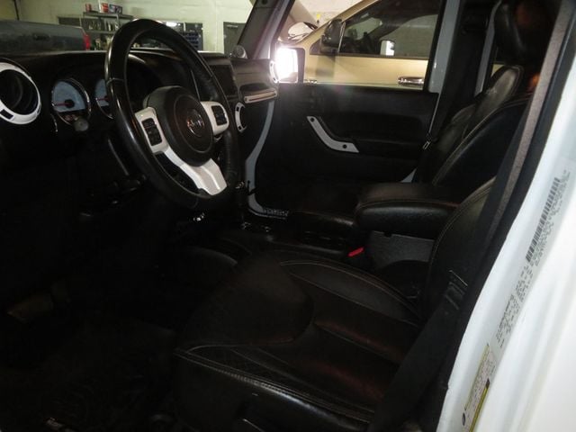 2014 Jeep Wrangler Unlimited 4X4 POLAR EDITION 4DOOR WRANGLER EXTRA CLEAN UNLIMITED LEATHER  - 23014418 - 16