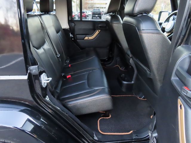 2014 Jeep Wrangler Unlimited Dragon Edition  - 22938051 - 23