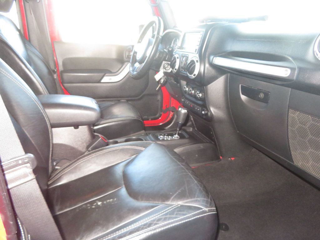 2014 Jeep Wrangler Unlimited HARDTOP EXTRA CLEAN 4DOOR RUBICON LIFTED WRANGLER EXTRA CLEAN  - 22968706 - 32