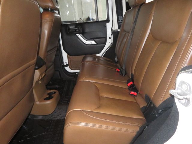 2014 Jeep Wrangler Unlimited LIFTED SAHARA 4X4 WRANGLER UNLIMITED EXTRA CLEAN WINCH 2 TOPS  - 23029557 - 23