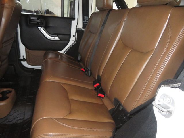 2014 Jeep Wrangler Unlimited LIFTED SAHARA 4X4 WRANGLER UNLIMITED EXTRA CLEAN WINCH 2 TOPS  - 23029557 - 26