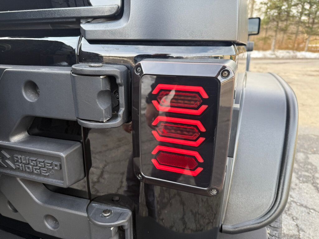 2014 Jeep Wrangler Unlimited ONE OF A KIND - 22958134 - 22