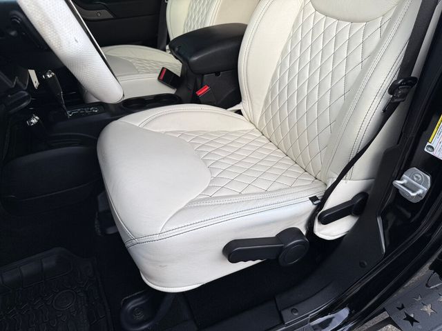 2014 Jeep Wrangler Unlimited ONE OF A KIND - 22958134 - 27