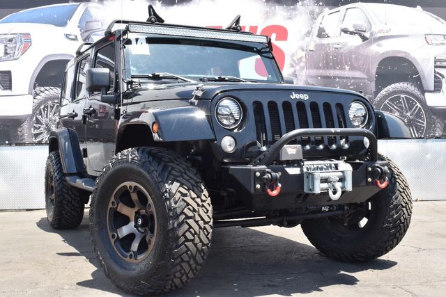 2014 Used Jeep Wrangler Unlimited Sahara 4x4 17