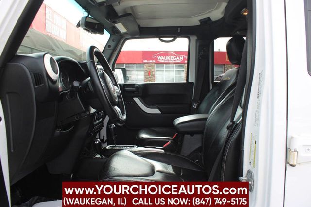 2014 Jeep Wrangler Unlimited Sahara 4x4 4dr SUV - 22794045 - 8