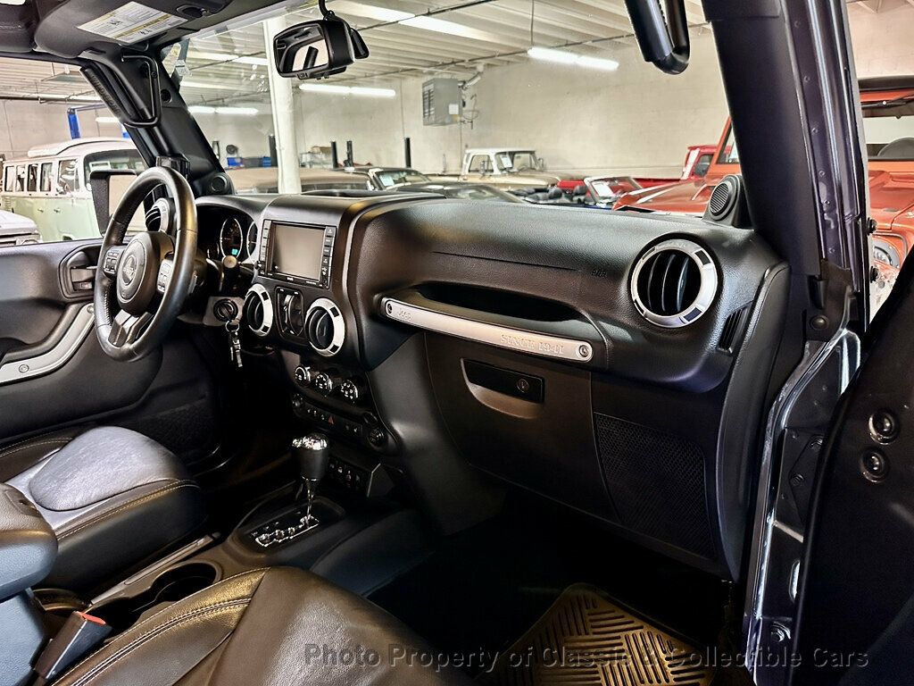 Jeep Wrangler photo 10
