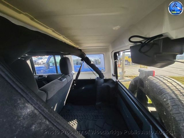 2014 Jeep Wrangler Unlimited Sport - 22931381 - 11