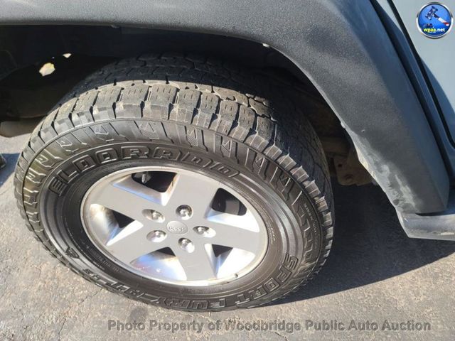 2014 Jeep Wrangler Unlimited Sport - 22931381 - 15