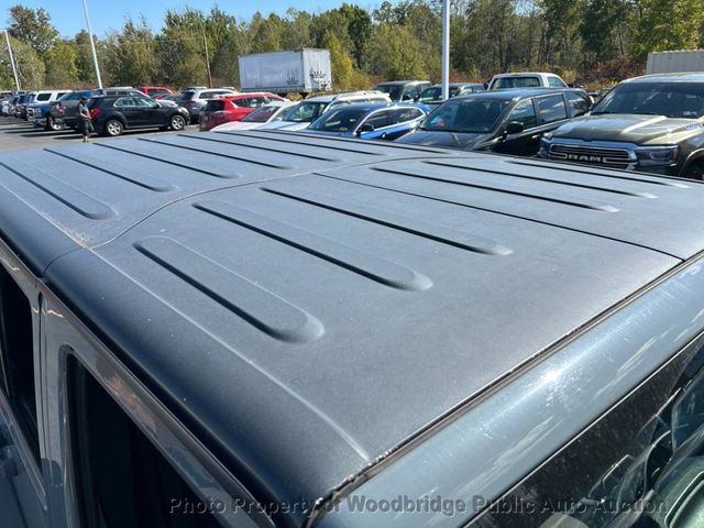 2014 Jeep Wrangler Unlimited Sport - 22931381 - 21