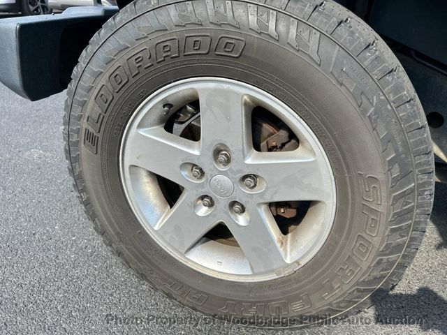 2014 Jeep Wrangler Unlimited Sport - 22931381 - 30