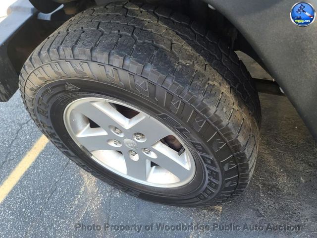 2014 Jeep Wrangler Unlimited Sport - 22931381 - 7