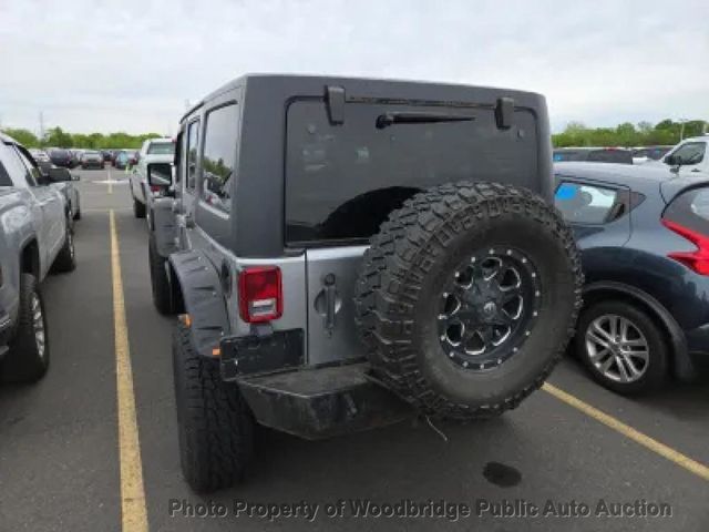2014 Jeep Wrangler Unlimited Sport - 23033792 - 3