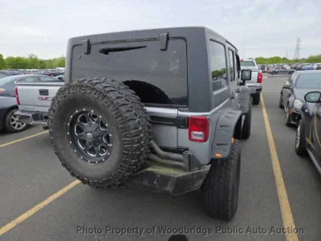 2014 Jeep Wrangler Unlimited Sport - 23033792 - 4