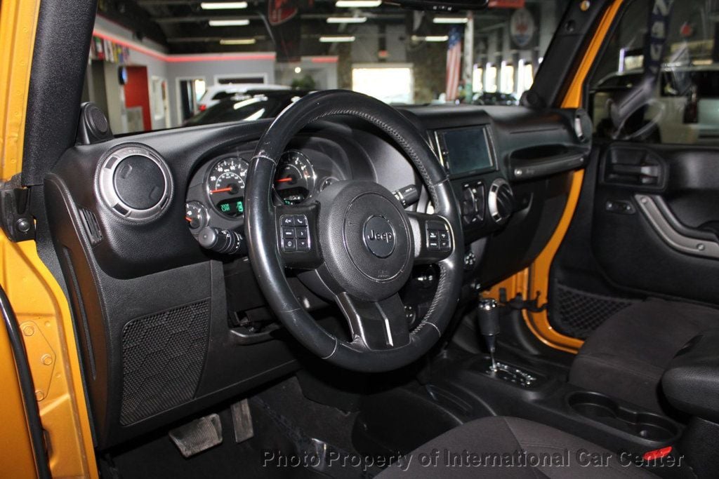 2014 Jeep Wrangler Unlimited Sport - 22794986 - 12