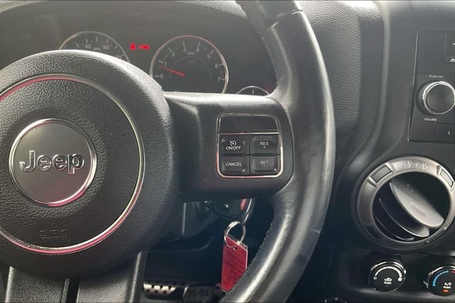 2014 Jeep Wrangler Unlimited Sport - 23061410 - 21