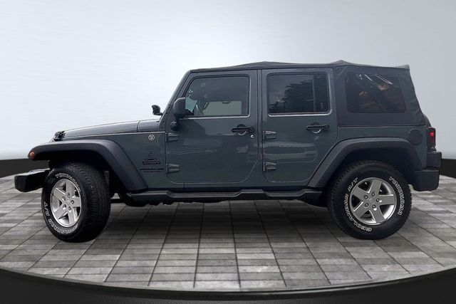 2014 Jeep Wrangler Unlimited Sport - 23061410 - 3