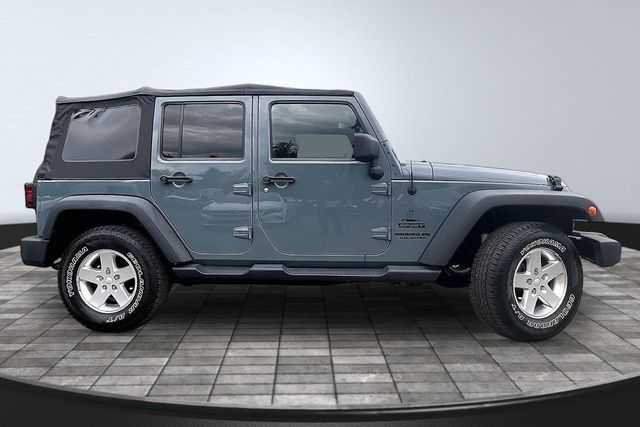 2014 Jeep Wrangler Unlimited Sport - 23061410 - 7