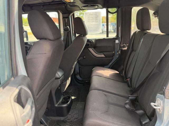2014 Jeep Wrangler Unlimited Sport 4x4 4dr SUV - 23008041 - 13