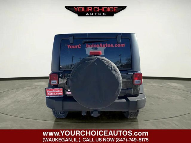 2014 Jeep Wrangler Unlimited Sport 4x4 4dr SUV - 22975300 - 3