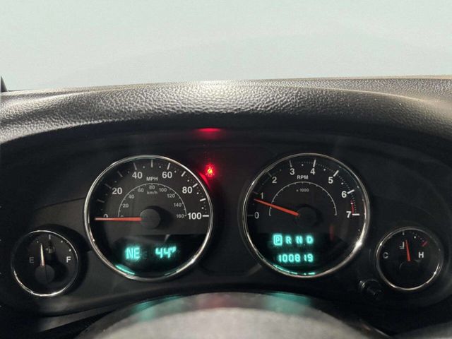 2014 Jeep Wrangler Unlimited Sport 4x4 4dr SUV - 22982279 - 34