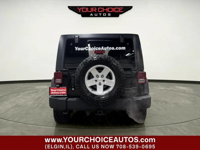 2014 Jeep Wrangler Unlimited Sport 4x4 4dr SUV - 22982279 - 3