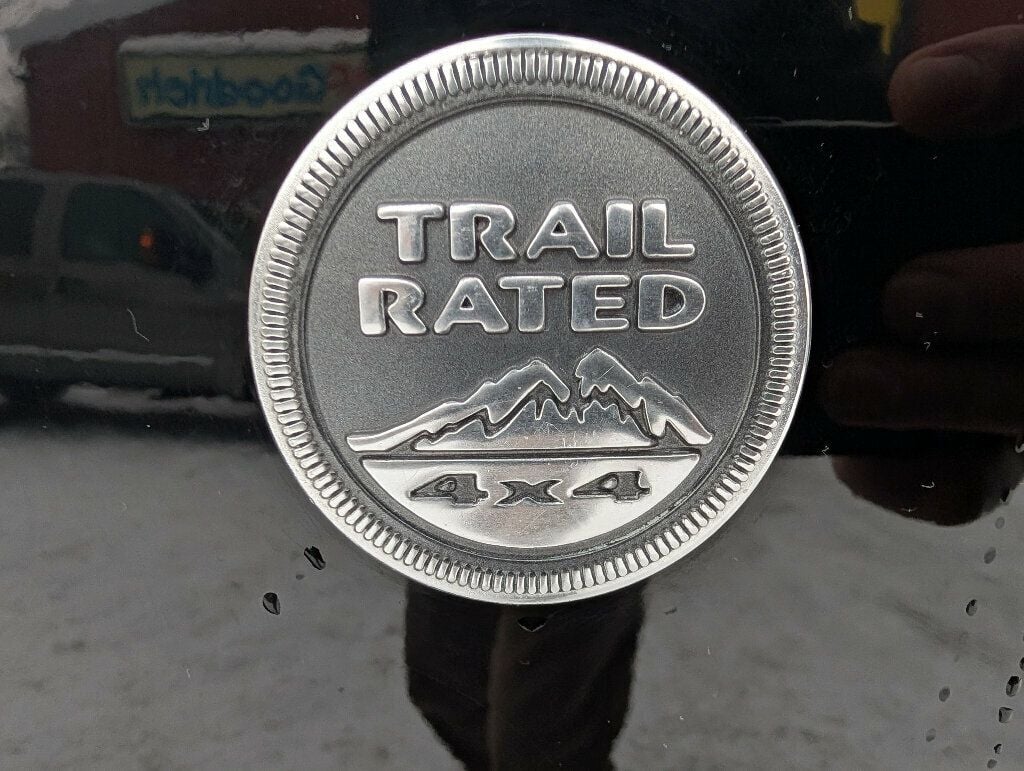 2014 Jeep Wrangler Unlimited Take the road less traveled... - 22974902 - 32