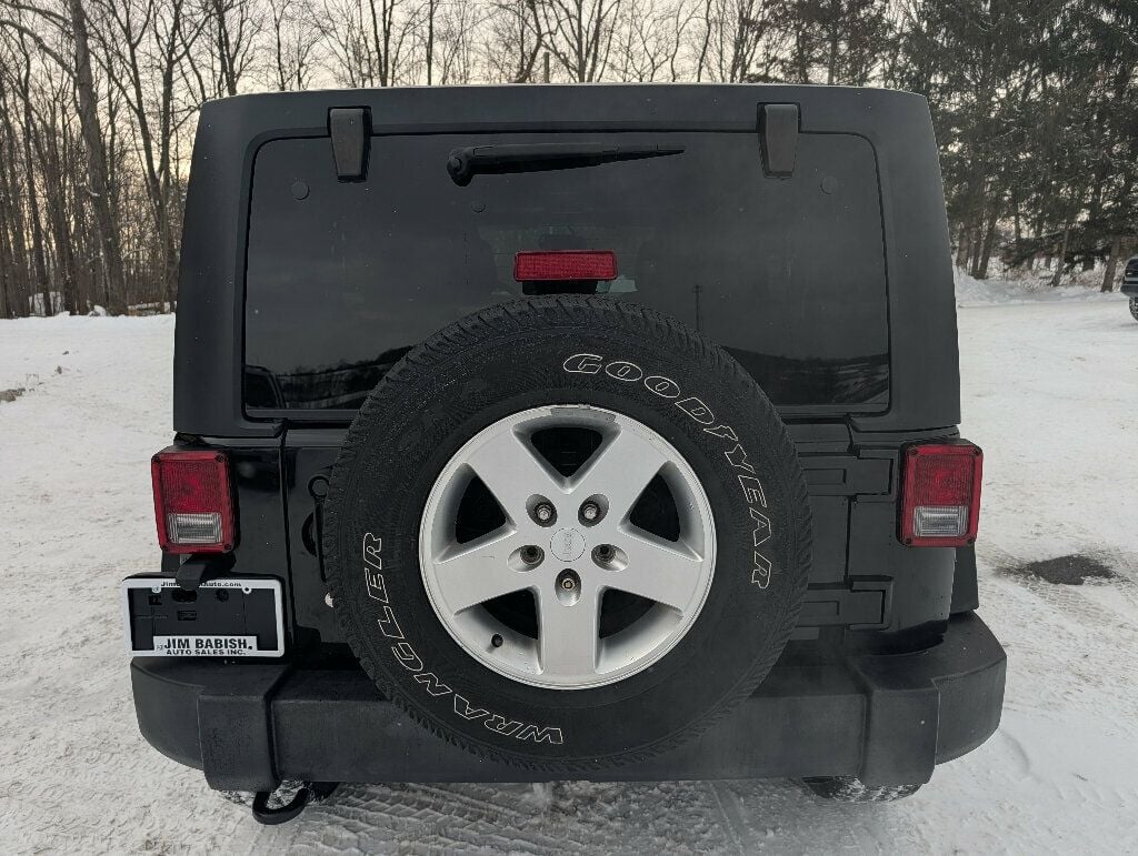 2014 Jeep Wrangler Unlimited Take the road less traveled... - 22974902 - 5