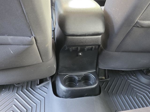 2014 Jeep Wrangler Unlimited Unlimited Sahara - 22993319 - 10