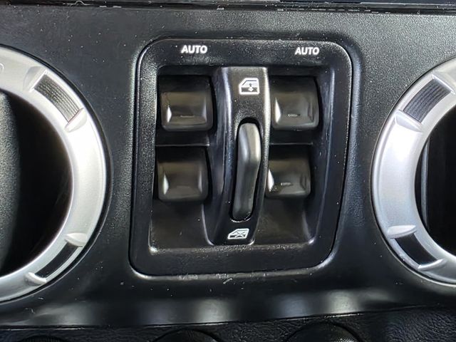 2014 Jeep Wrangler Unlimited Unlimited Sahara - 22993319 - 17