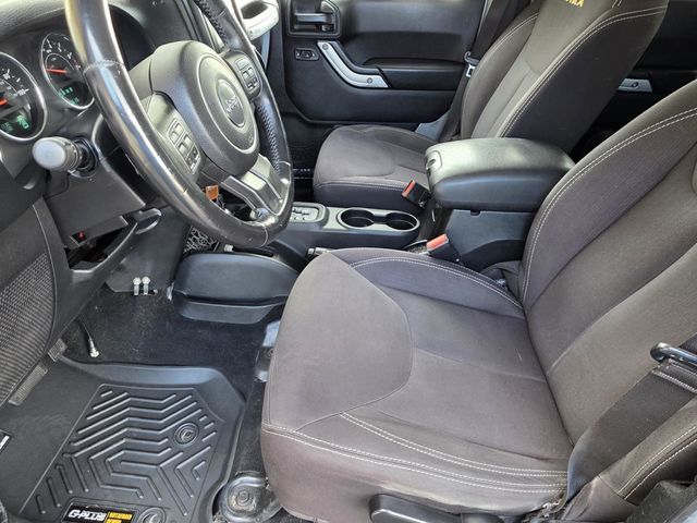 2014 Jeep Wrangler Unlimited Unlimited Sahara - 22993319 - 5