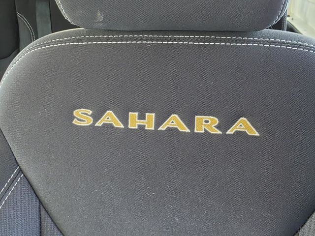 2014 Jeep Wrangler Unlimited Unlimited Sahara - 22993319 - 6