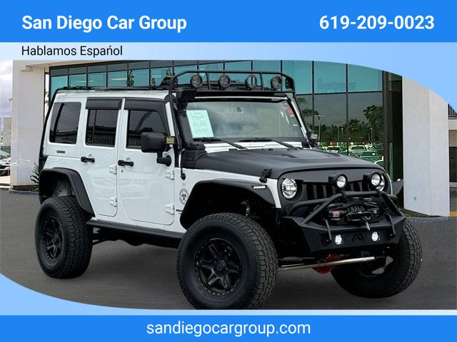 2014 Jeep Wrangler Unlimited Unlimited Sahara - 22559319 - 0