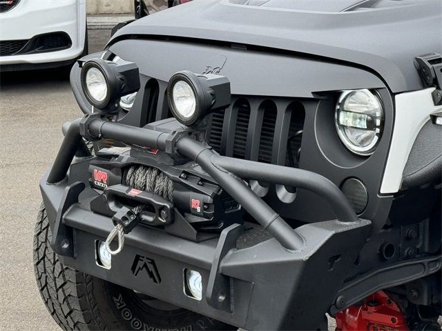 2014 Jeep Wrangler Unlimited Unlimited Sahara - 22559319 - 13