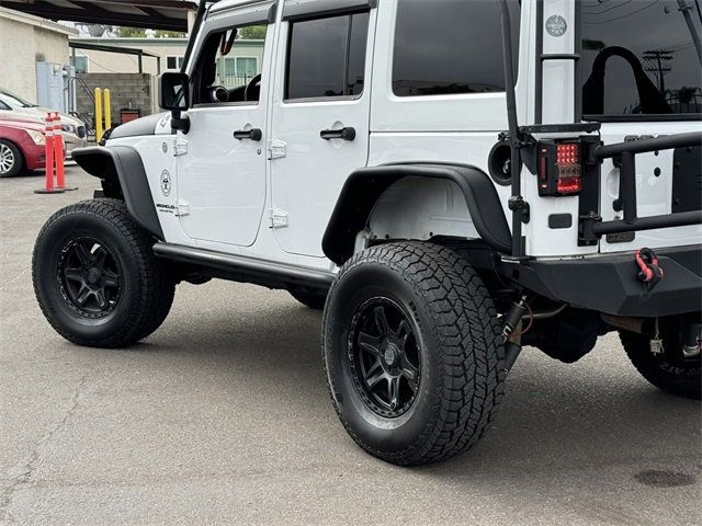 2014 Jeep Wrangler Unlimited Unlimited Sahara - 22559319 - 16