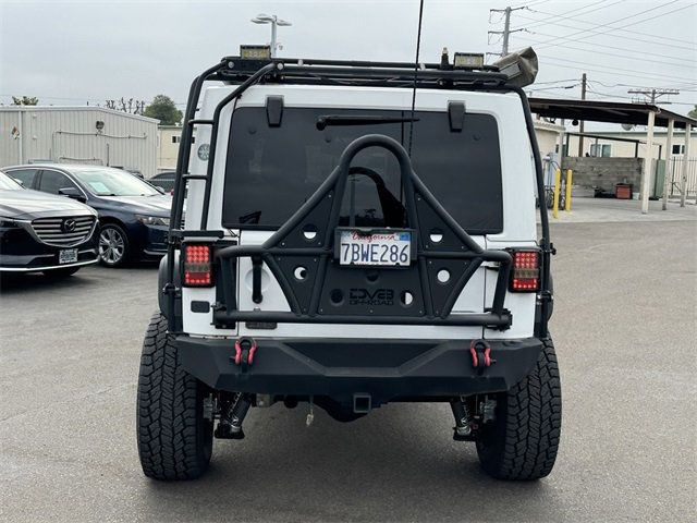 2014 Jeep Wrangler Unlimited Unlimited Sahara - 22559319 - 17