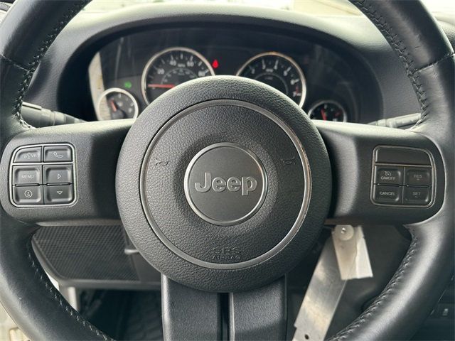 2014 Jeep Wrangler Unlimited Unlimited Sahara - 22559319 - 42