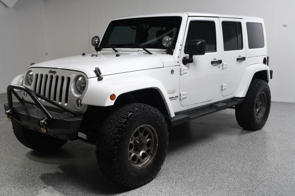 Jeep Wrangler photo 2