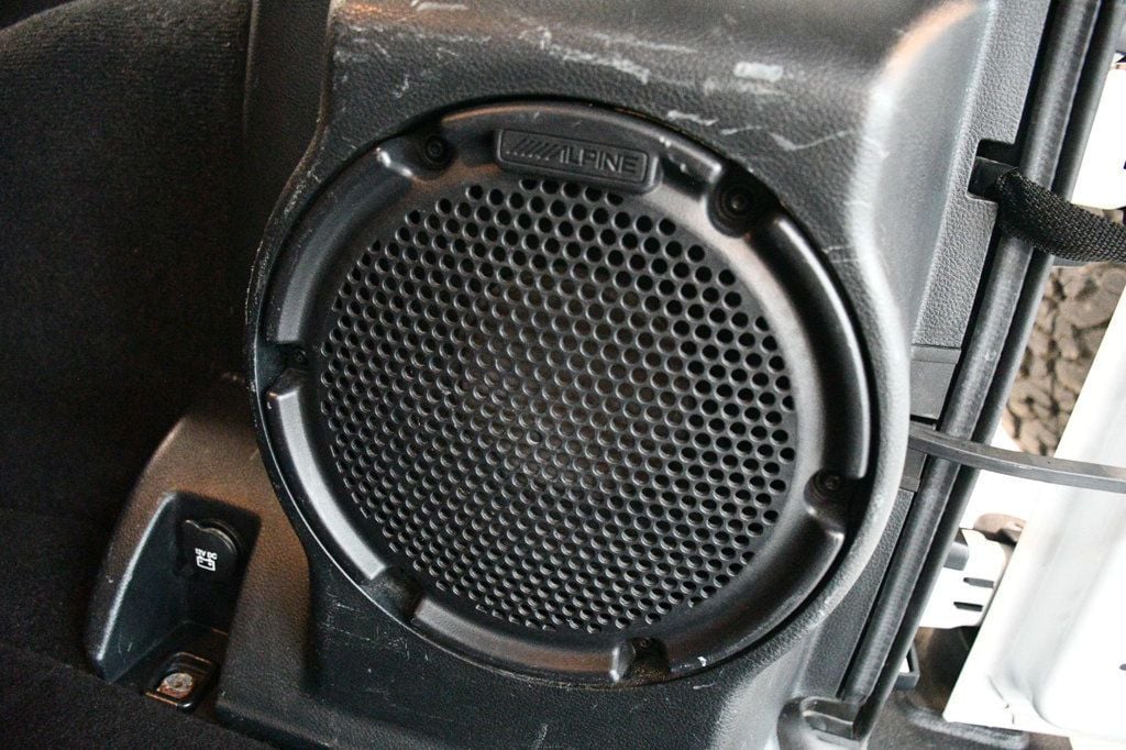 Jeep Wrangler photo 24