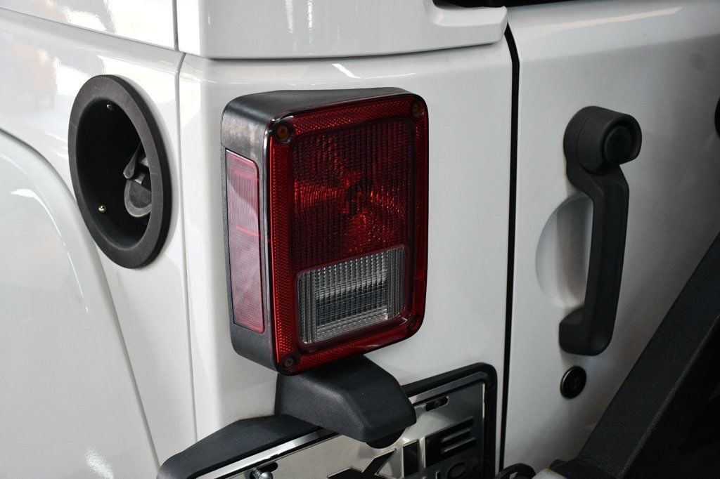 Jeep Wrangler photo 47
