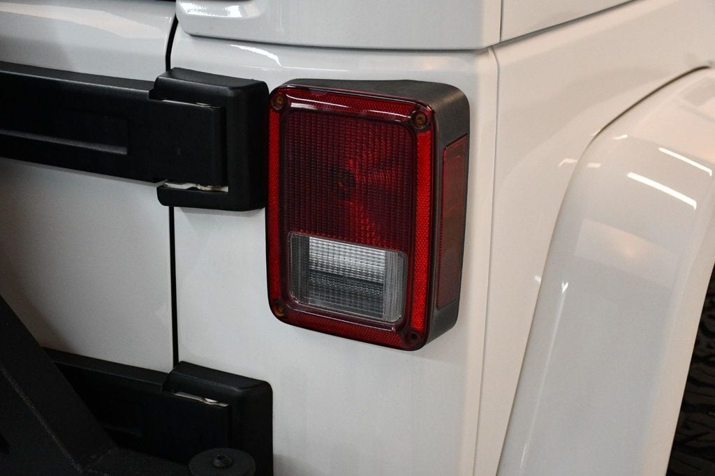 Jeep Wrangler photo 49