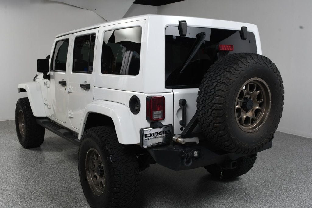 Jeep Wrangler photo 5